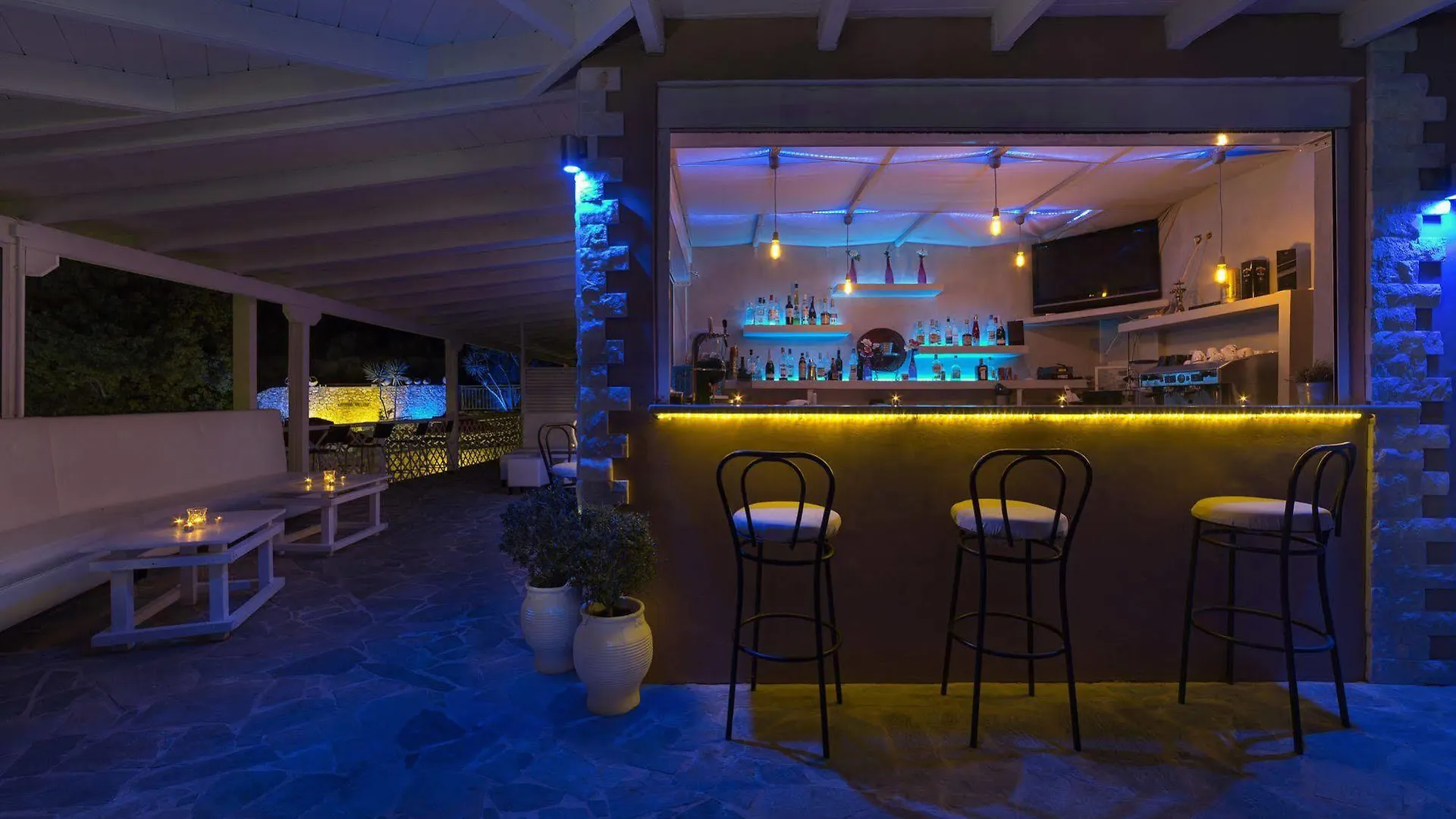 Lefteris Village Kefalonia Island Hotel